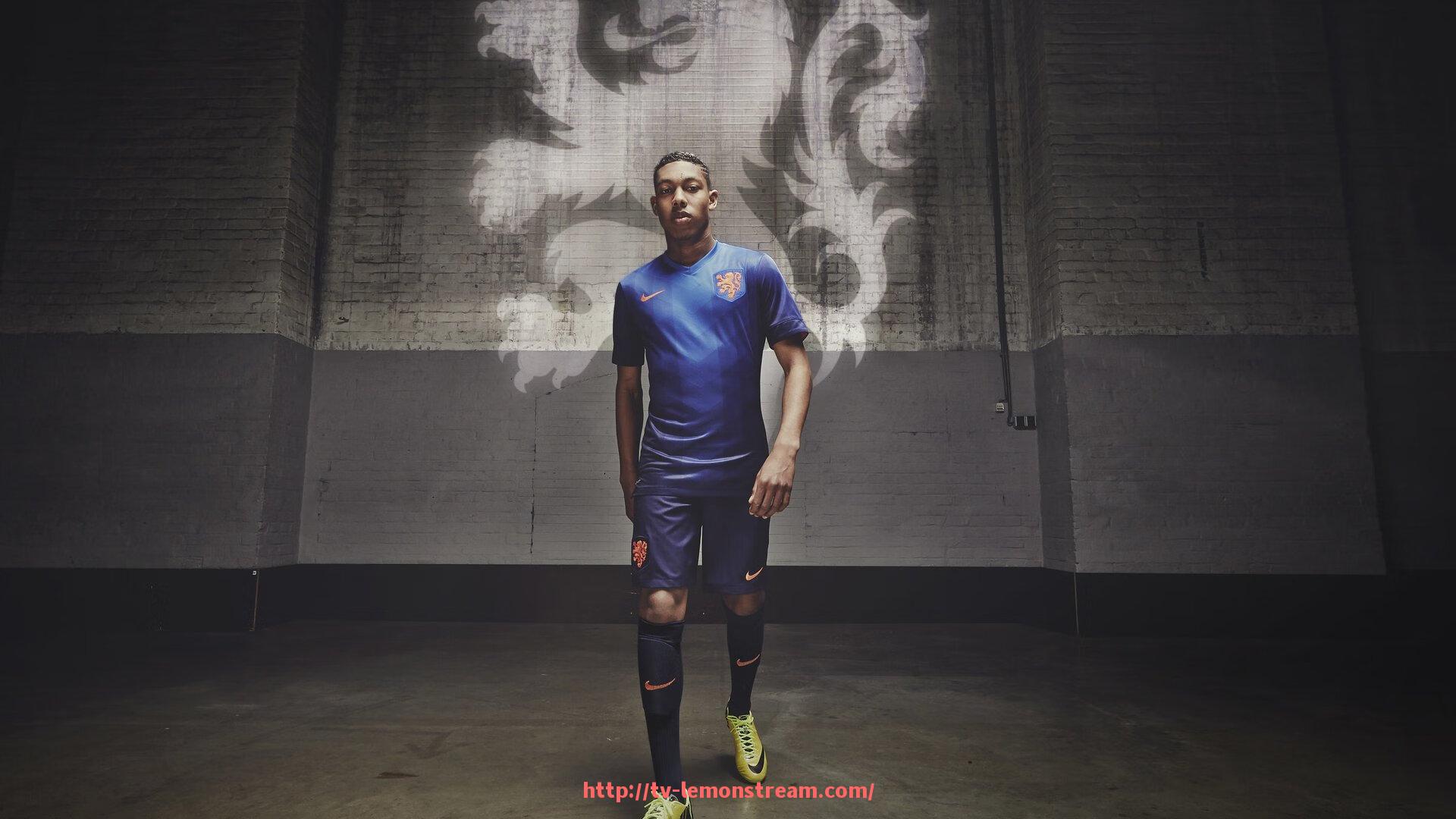 柠檬体育直播-欧冠球队在参加欧联杯比赛时的表现及战术调整分析